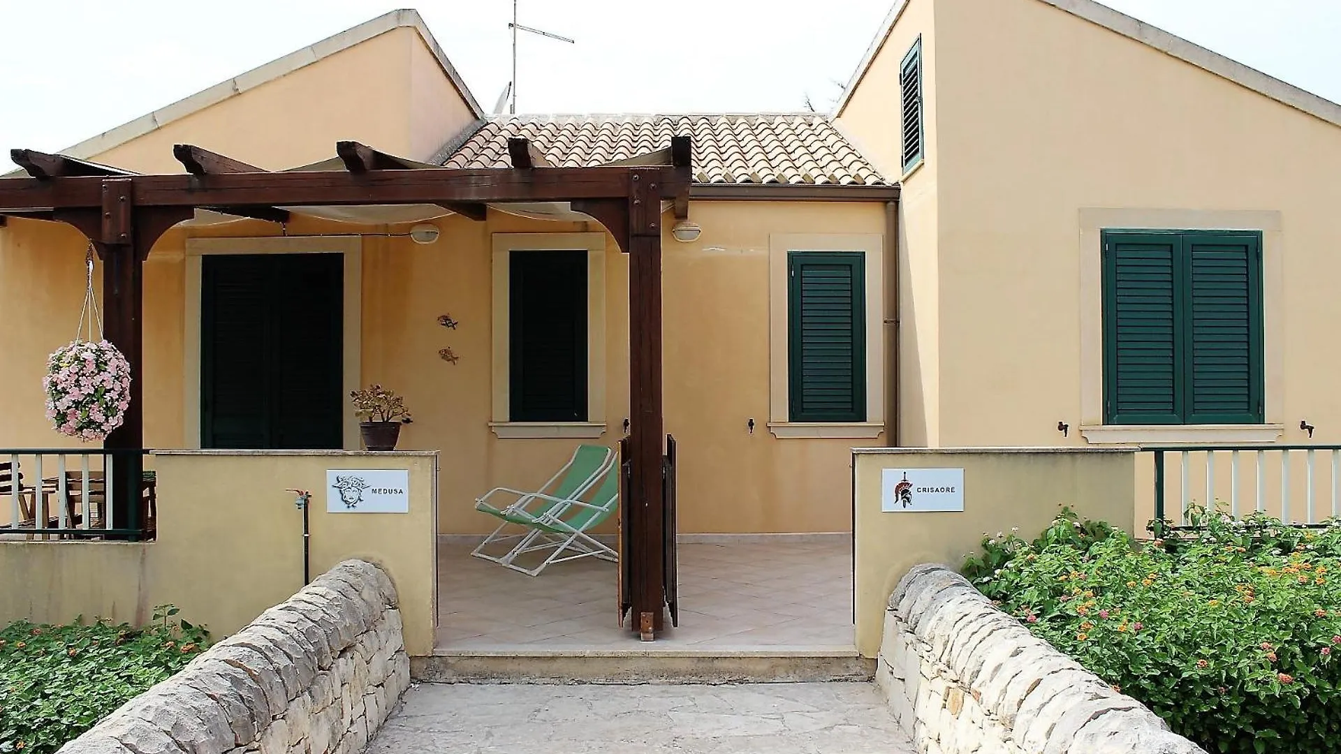*** Hotel apartamentowy Medusa Mdna Marina di Modica Włochy