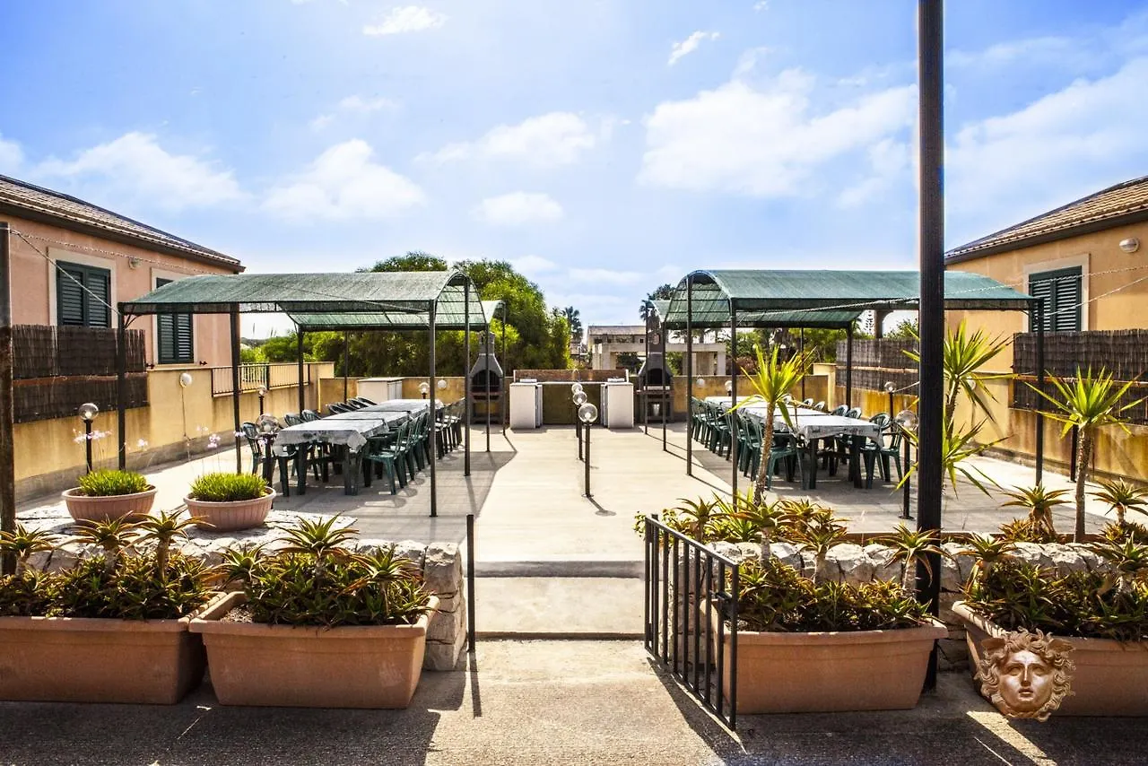 *** Hotel apartamentowy Medusa Mdna Marina di Modica Włochy