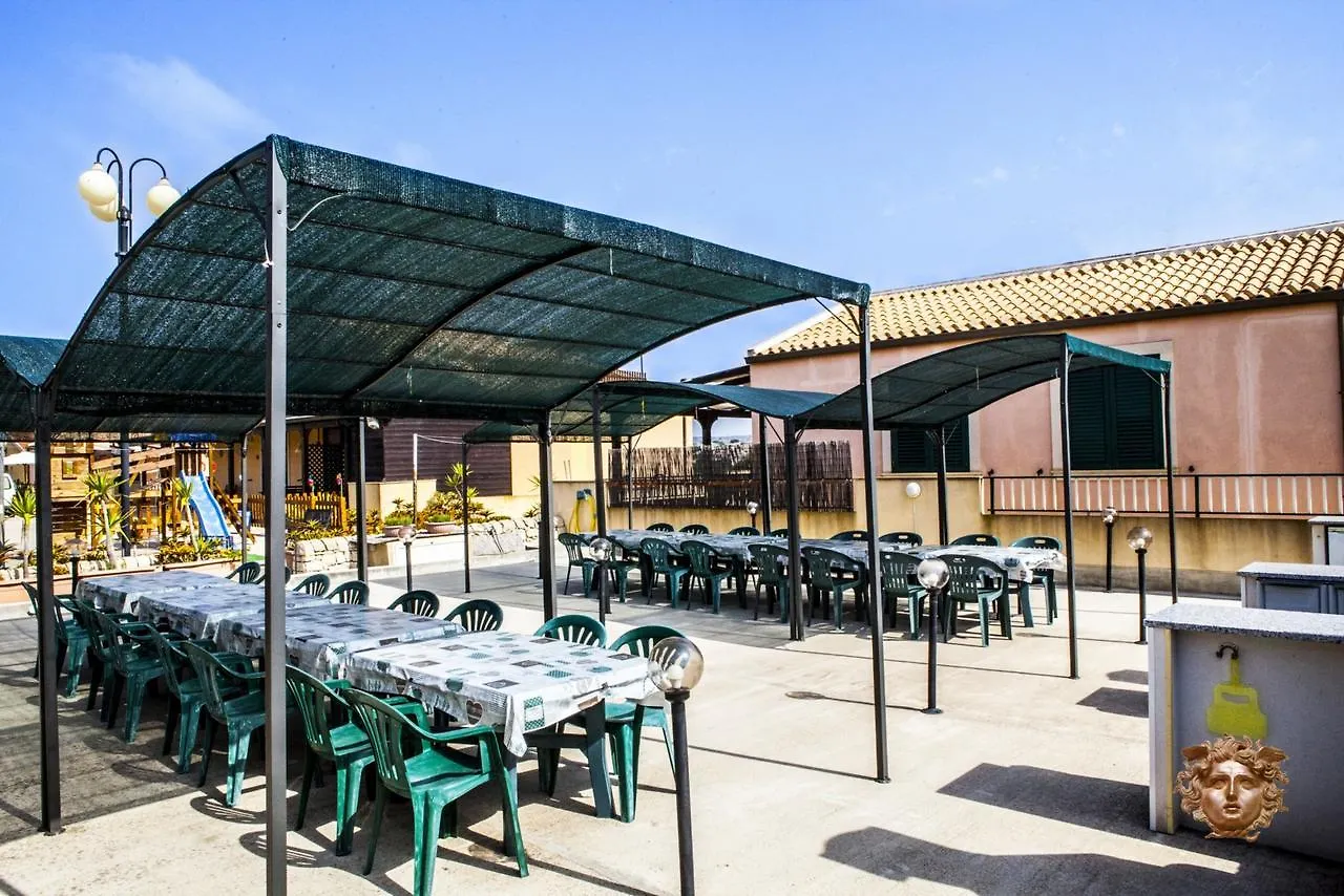 Hotel apartamentowy Medusa Mdna Marina di Modica